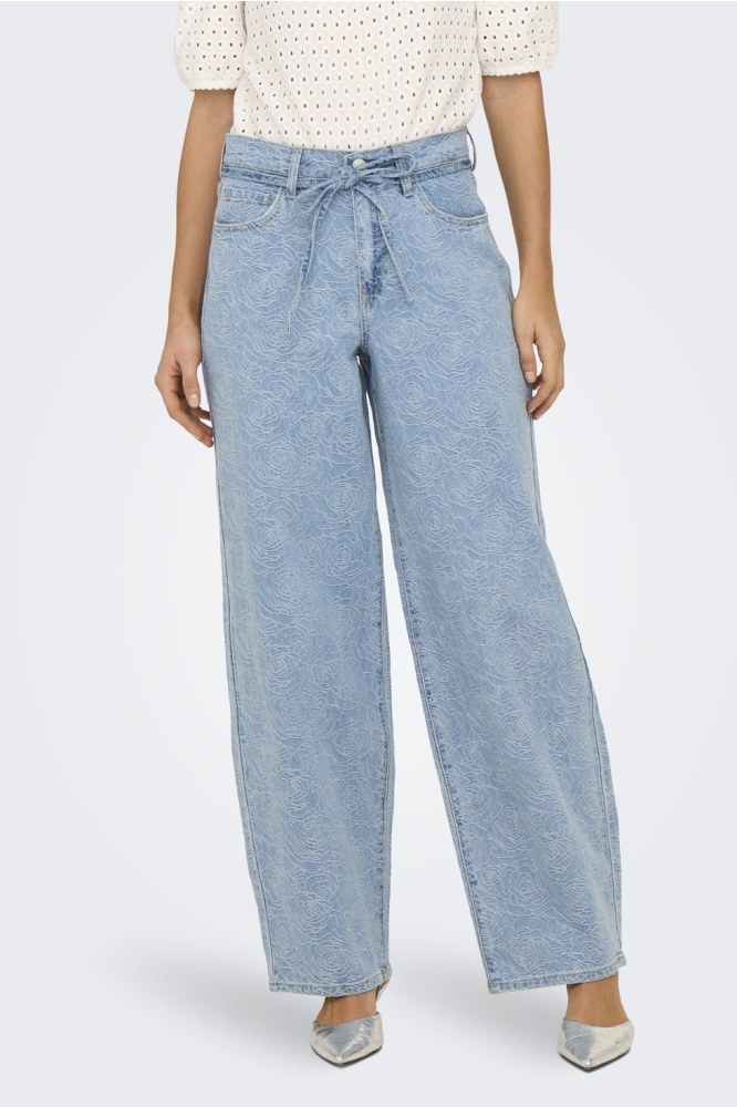 ONLGIANNA MW STRAIGHT FLOWER DNM BJ 15352390 LIGHT BLUE DENIM